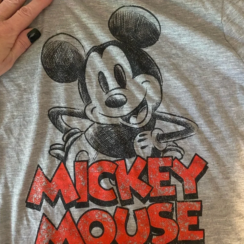 New Nwt Disney Womans Small Mickey Mouse t-shirt Top gray distressed super soft - Picture 4 of 7